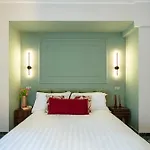 Deza Cavour Harmony Apartamento