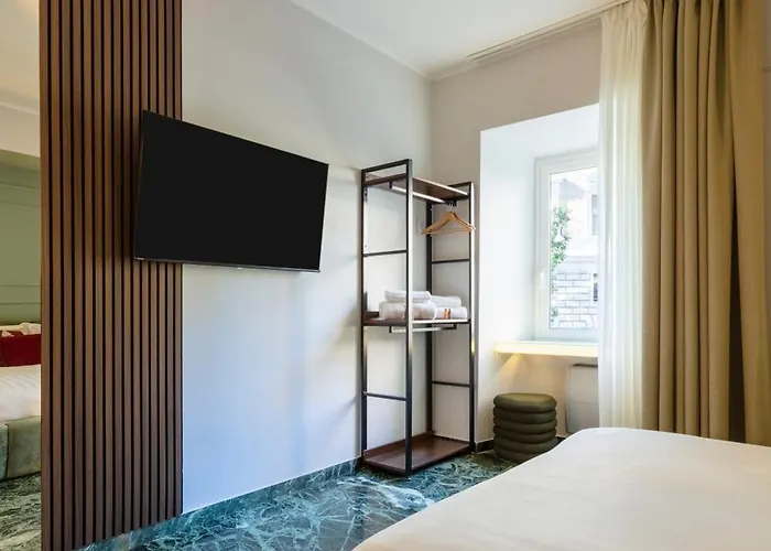 Deza Cavour Harmony Rom